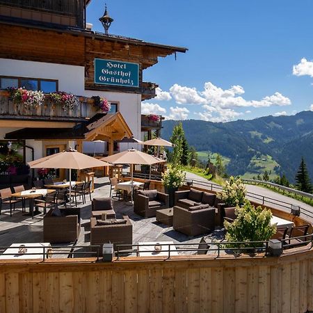Das Gruenholz Aparthotel Mühlbach am Hochkönig エクステリア 写真