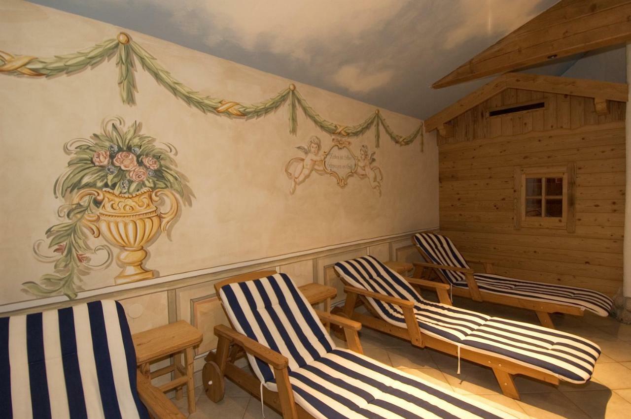 Das Gruenholz Aparthotel Mühlbach am Hochkönig エクステリア 写真